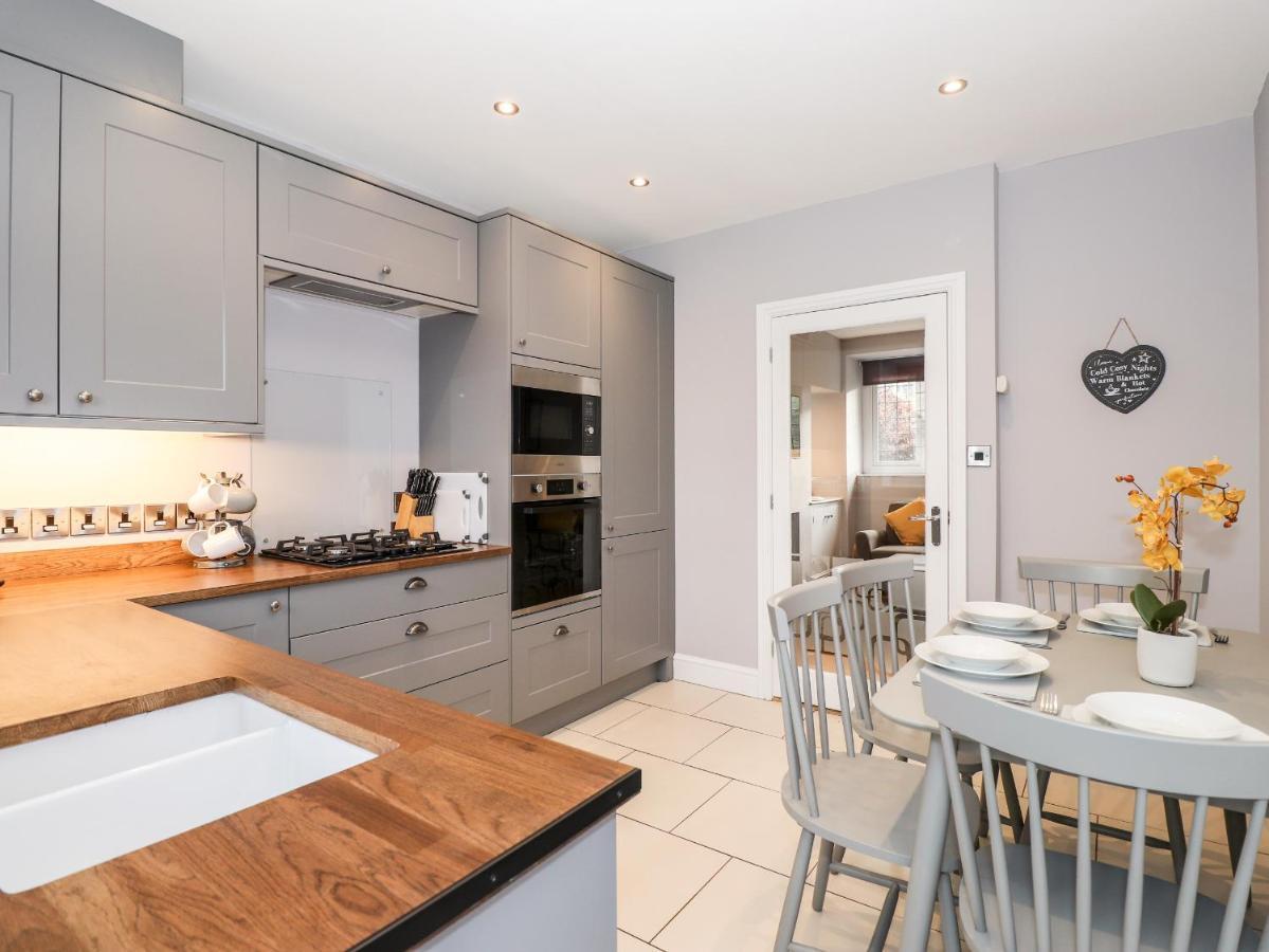 Lakestone Cottage Windermere Buitenkant foto
